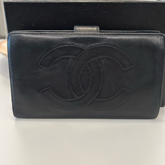 Full set Chanel wallet - Picture 11 of 13